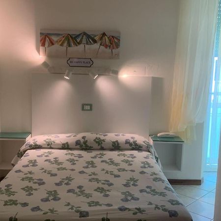Hotel Rosati Rimini Extérieur photo