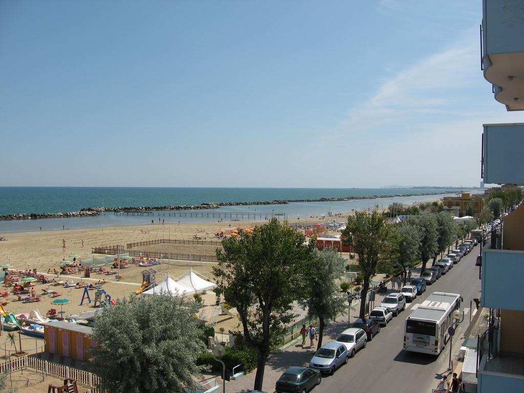 Hotel Rosati Rimini Extérieur photo